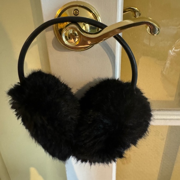 Ted Baker Earmuffs - Picture 2 of 4